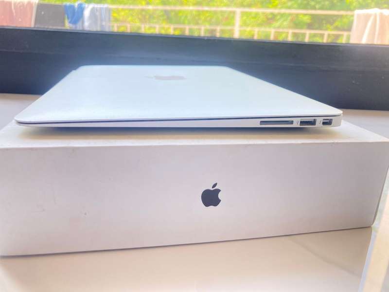 Special Offer  MacBook Air (13-inch, Early 2017)
