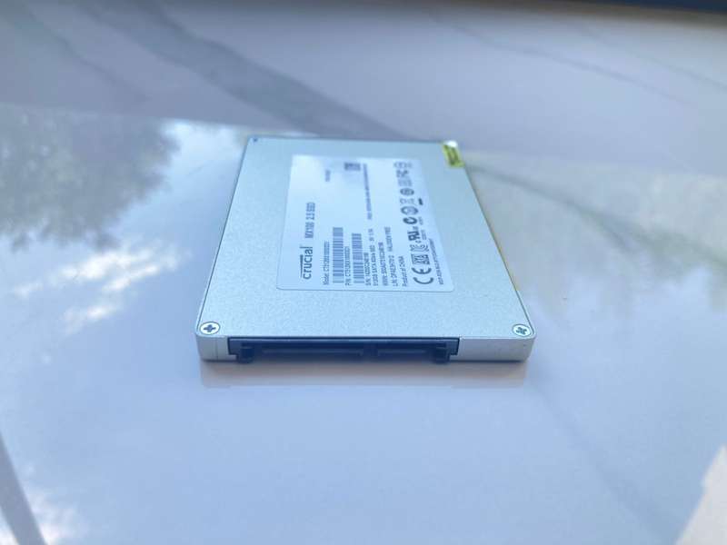 Crucial CT512MX100SSD1 MX100 512GB 2.5" SATA III 6GB/s Solid State Drive