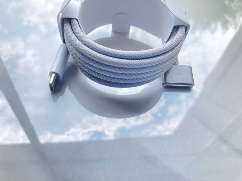 Genuine Brand New Apple USB-C to MagSafe 3 Cable (2m)