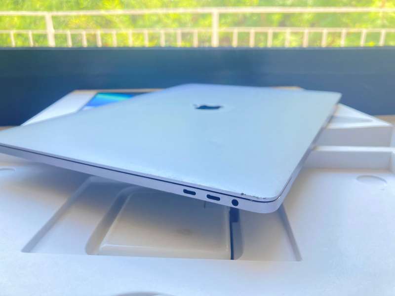 Apple MacBook Pro 16-Inch Retina (2019) Grade B | Excellent Battery Life | With Box and Charger