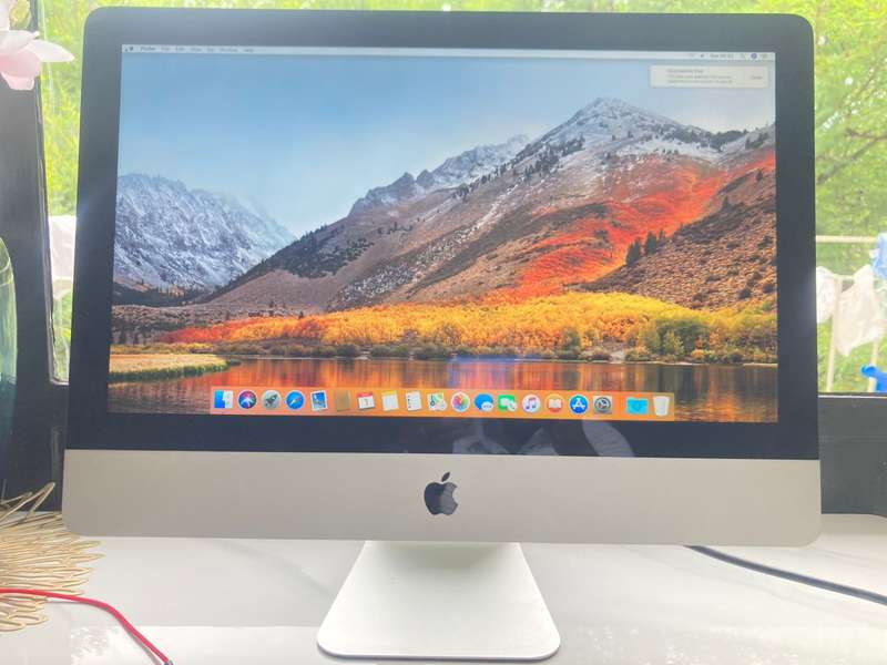 Apple iMac 21.5" (Mid 2011) - Core i5, 8GB RAM, 1TB