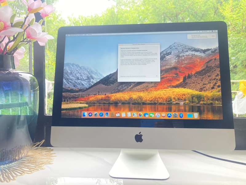 Apple iMac 21.5" (Mid 2011) - Core i5, 8GB RAM, 1TB