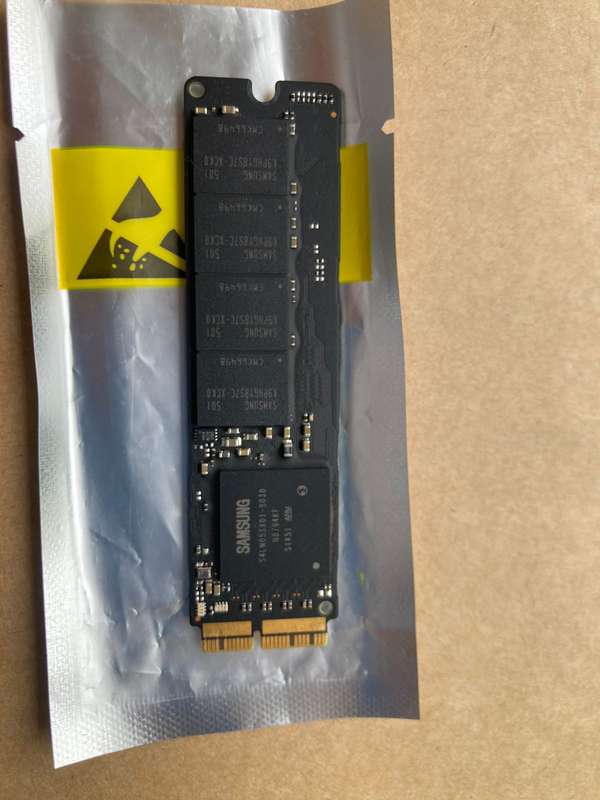 Apple 512GB SSUAX SSD  Plug & Play for MacBook Pro, MacBook Air, Mac mini, Mac Pro, iMac