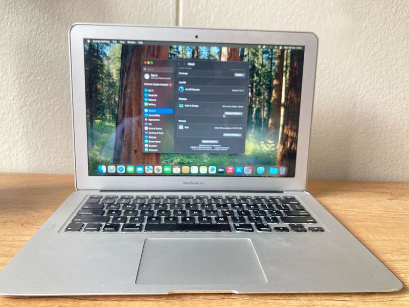 Special Offer  MacBook Air (13-inch, Early 2015)