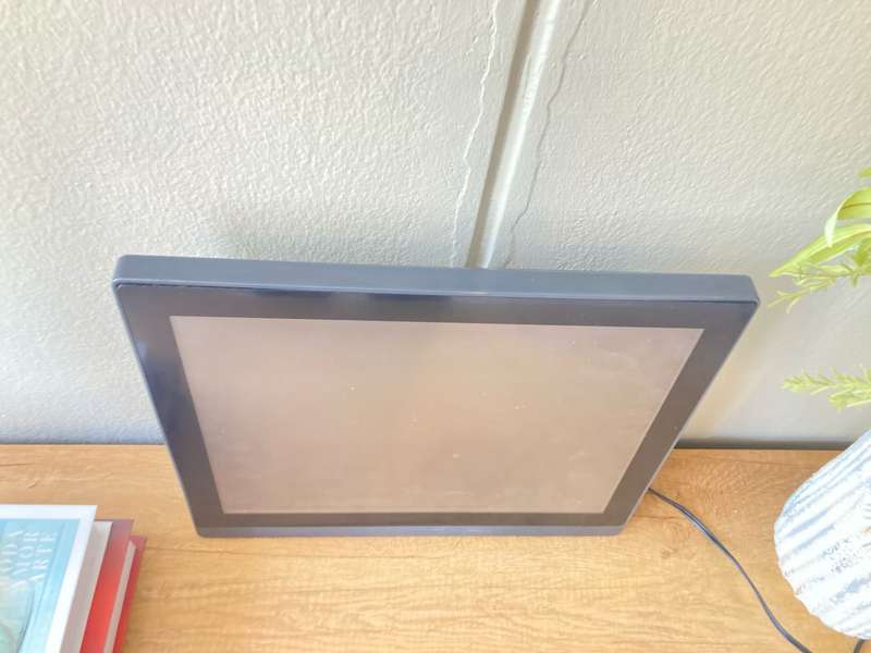 GAAP Point of Sale (POS) Wall-Mounted All-in-One System-Intel Celeron, 4GB RAM 128GB SSD Touchscreen