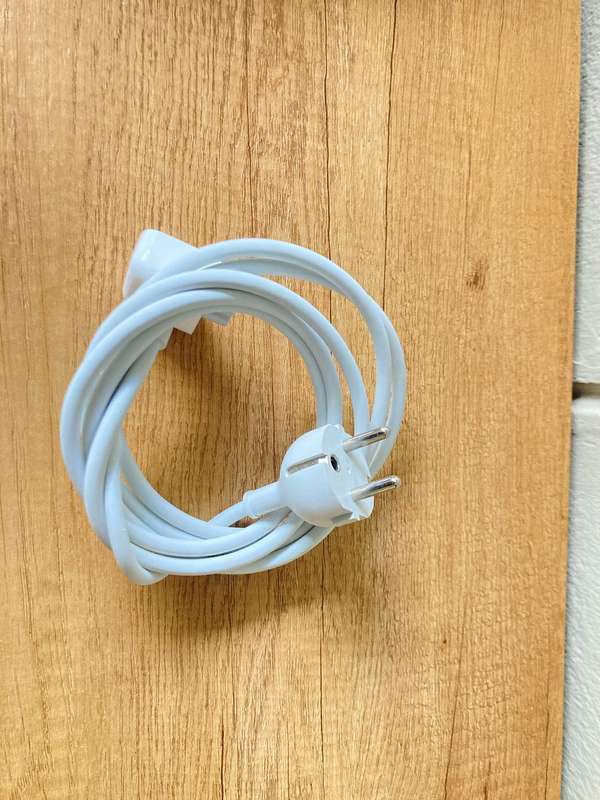 Genuine Apple MacBook Power Cord (European Standard) - Used, Tested & Working