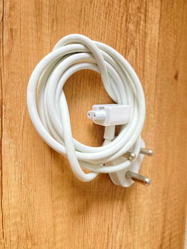 Genuine Apple MacBook Power Cord (South African Standard) - Used, Tested & Working