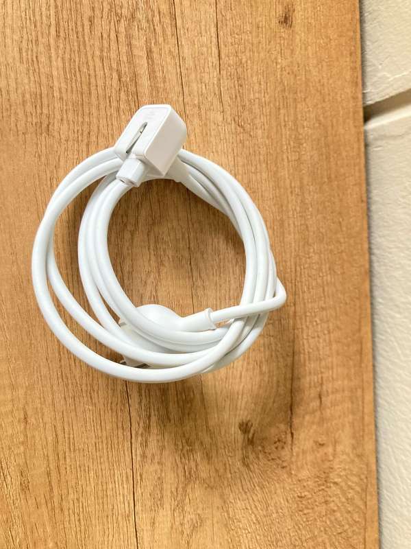Genuine Apple MacBook Power Cord (European Standard) - Used, Tested & Working