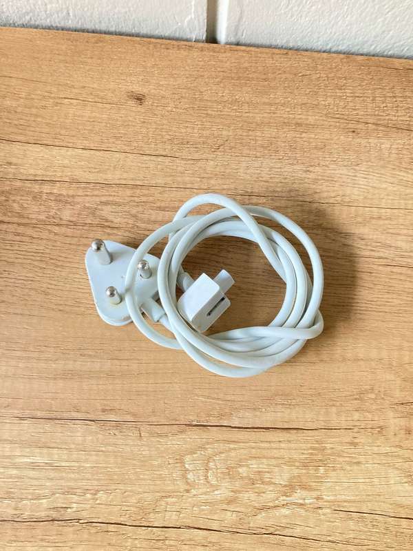 Genuine Apple MacBook Power Cord (South African Standard) - Used, Tested & Working