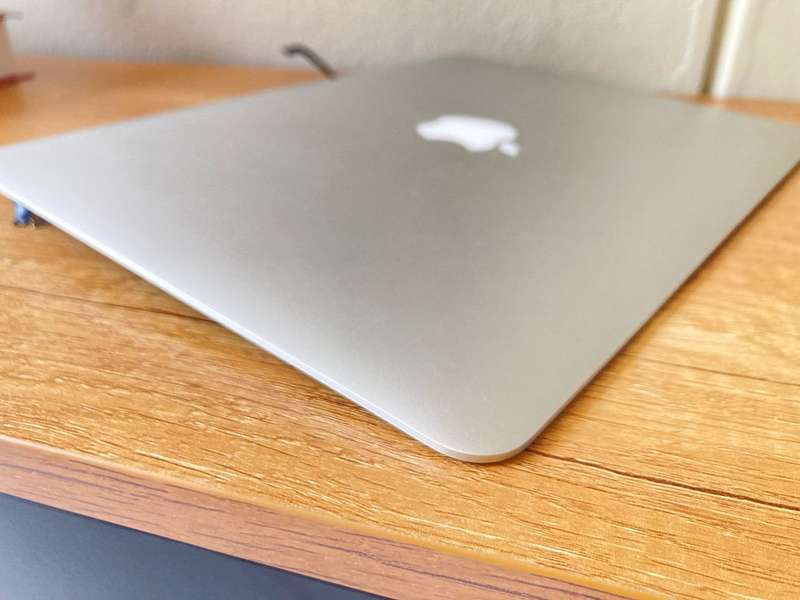 Apple MacBook Pro 13-inch Screen Assembly (A1502)Used, Like New  Screen Replacement for 2013 &2014