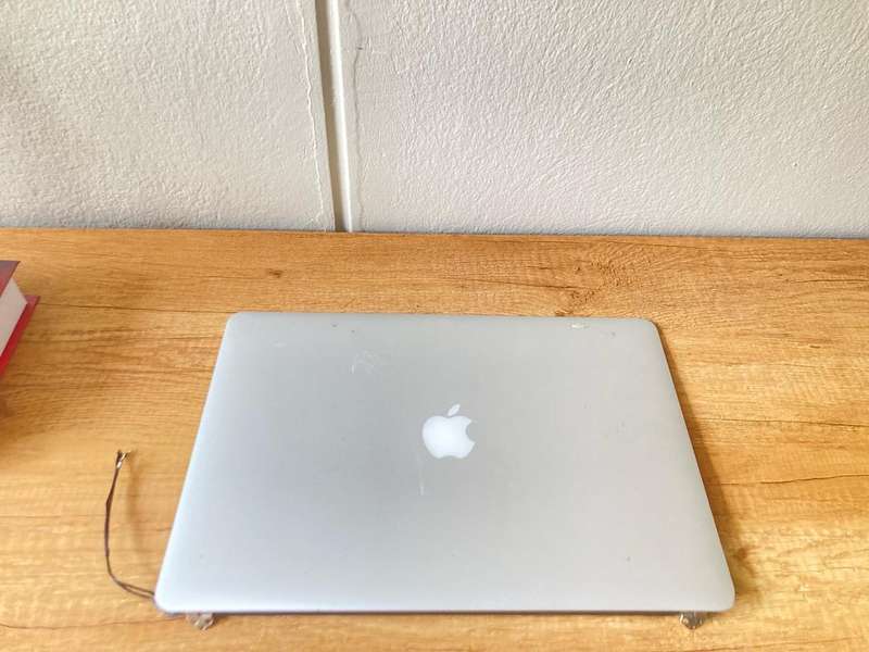 Apple MacBook Pro 15-inch Retina 2014-2013 A1398 Screen Assembly | Used & Working