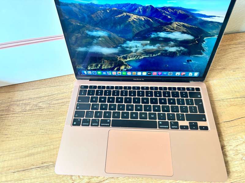 2020 Apple Macbook Air M1 Chip 8GB RAM unified Memory 256GB SSD Storage Rose gold