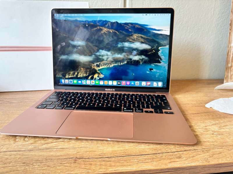 2020 Apple Macbook Air M1 Chip 8GB RAM unified Memory 256GB SSD Storage Rose gold