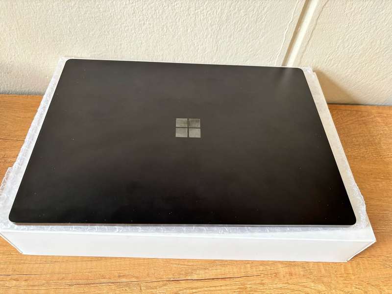 Microsoft Surface Laptop 5 - 15" | Intel Core i7 12th Gen | 32GB RAM | 1TB SSD | Excellent Condition