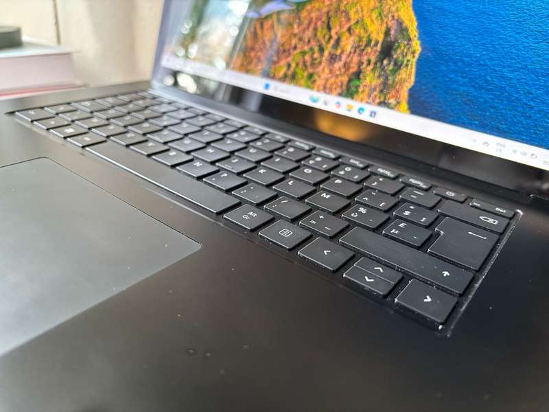 Microsoft Surface Laptop 5 - 15" | Intel Core i7 12th Gen | 32GB RAM | 1TB SSD | Excellent Condition