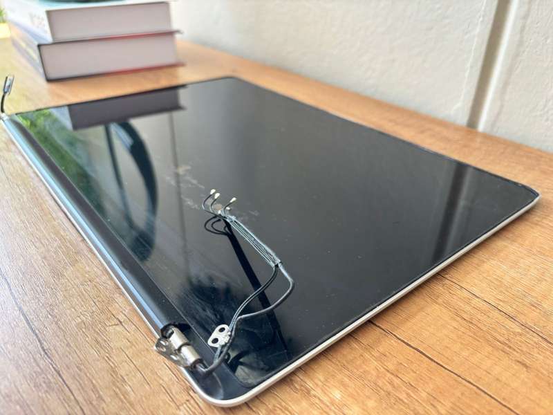 Apple MacBook Pro 15" A1398 (2015) Display Assembly  Silver  Grade B (Used)