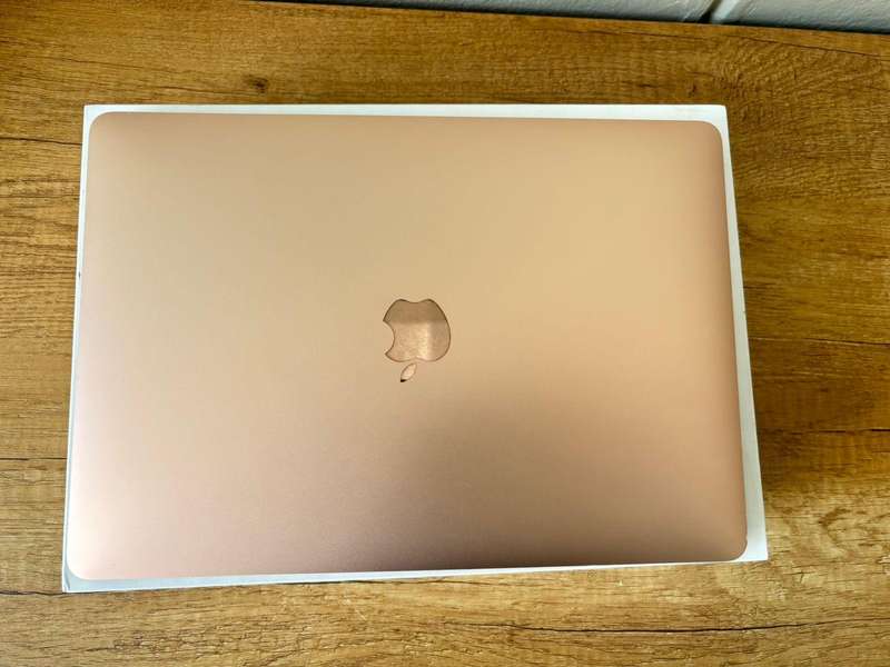Apple MacBook Air 13-inch (2018)  Retina | Rose Gold | Touch ID | 256GB SSD