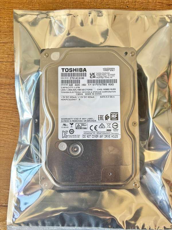 Toshiba DT01ACA100  1TB 3.5" SATA Hard Drive  Reliable Storage | 7200 RPM | SATA 6.0Gb/s | Desktop