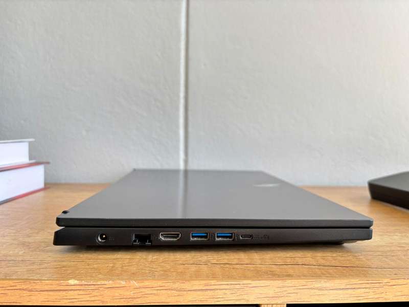 ACER Nitro V15  Ryzen 5 | RTX 3050 6GB | 16GB DDR5 | 512GB SSD | Excellent Condition