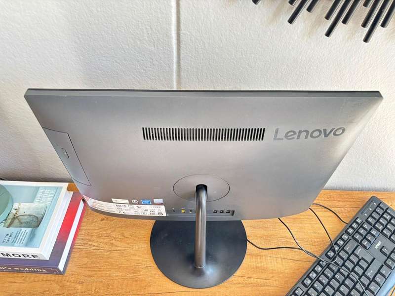 Lenovo Ideacentre AIO 330  19.5 All-in-One PC | 4GB RAM | 1TB HDD | Excellent Condition