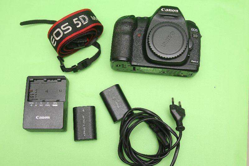 Canon EOS 5D Mark II (Body Only)  Full Frame | 21.1MP | Full HD Video | Used  Excellent