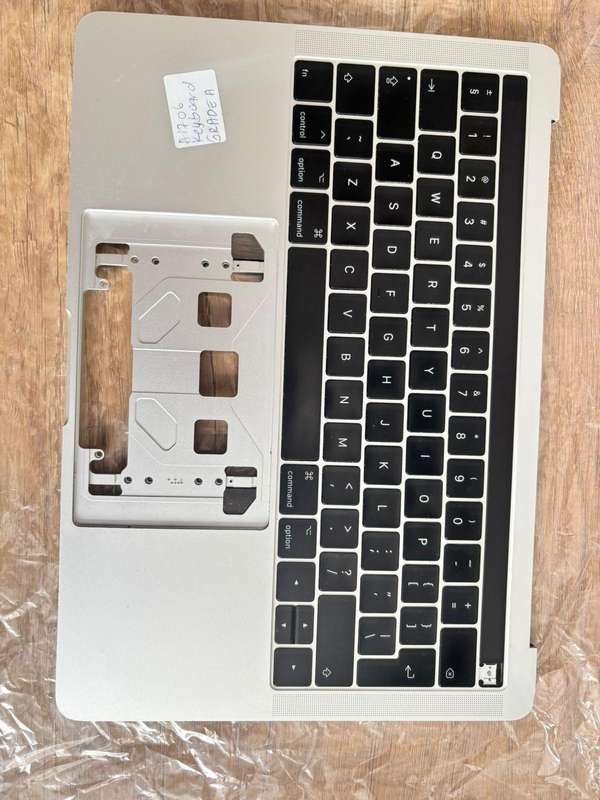 MacBook Pro 13" Retina Touch Bar (Late 20162017) Upper Case  Silver (A1706)