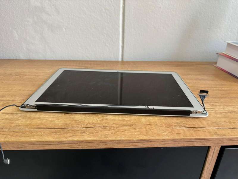 MacBook Air 13" (Mid 20132017) Display Assembly  Grade B (Model A1466)