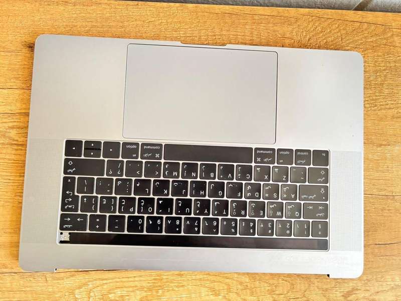 MacBook Pro 15" Retina (20162017) Upper Case Assembly (A1707) Dark Grey US / Arabic