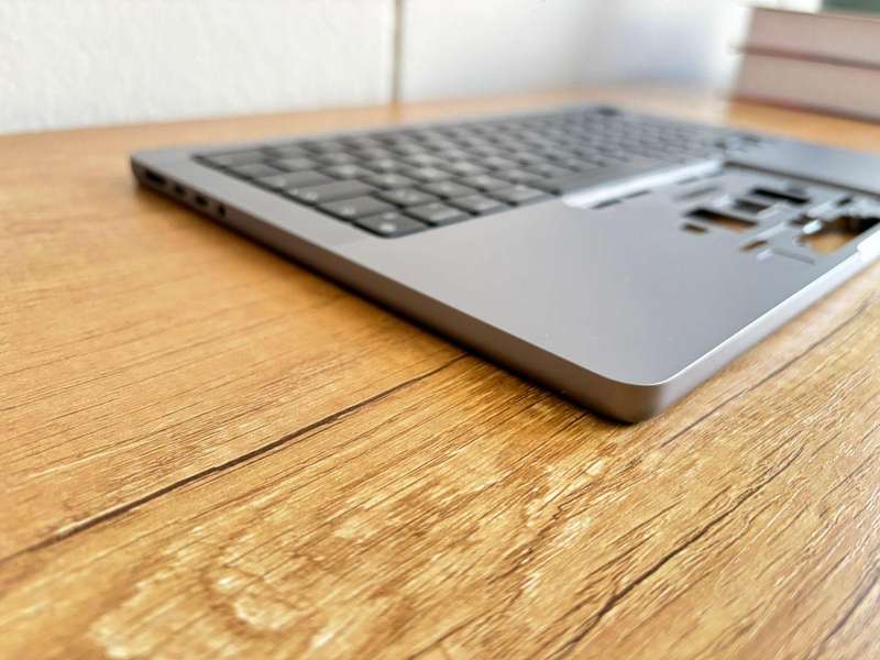MacBook Pro 14" (A2442, A2779) Upper Case Assembly Condition: Used  Grade-A Color: Dark Grey