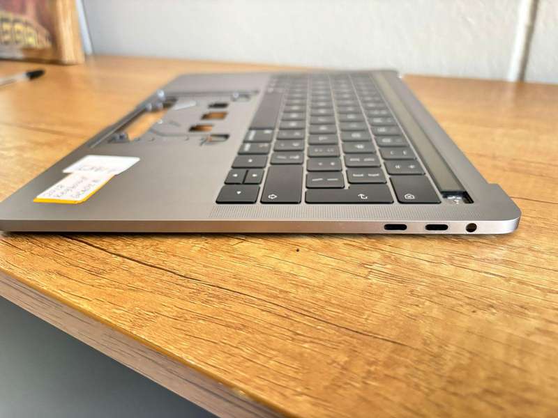 MacBook Pro 13" Retina (Mid 20182019) Upper Case Assembly  A1989, Grade-A, Dark Grey Used