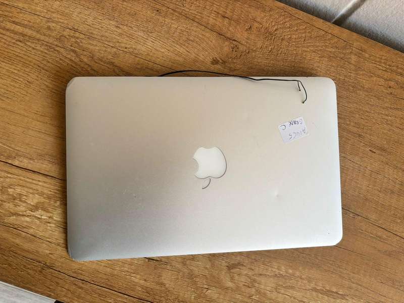 MacBook Air 11" (Mid 2013Early 2015) Display Assembly  A1465 Model Grade-C