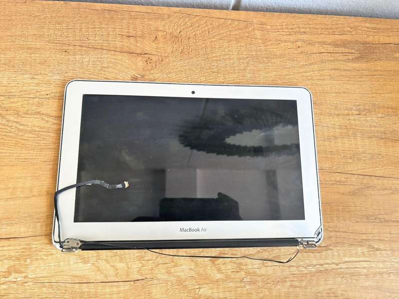 MacBook Air 11" (Mid 2013Early 2015) Display Assembly  A1465 Model Grade-C