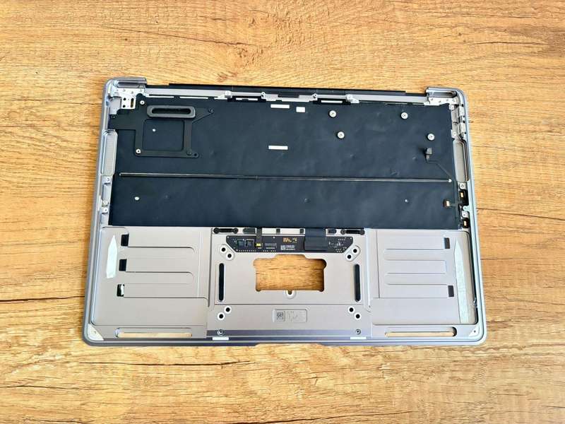 MacBook Air 13" (A2337, Late 2020  M1) Upper Case with Keyboard  Dark Grey (Used, Grade B)
