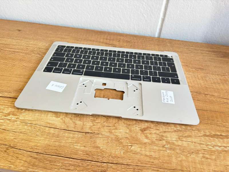 MacBook Air 13" (Late 2018Mid 2019) Upper Case with Keyboard  Silver (Grade A)