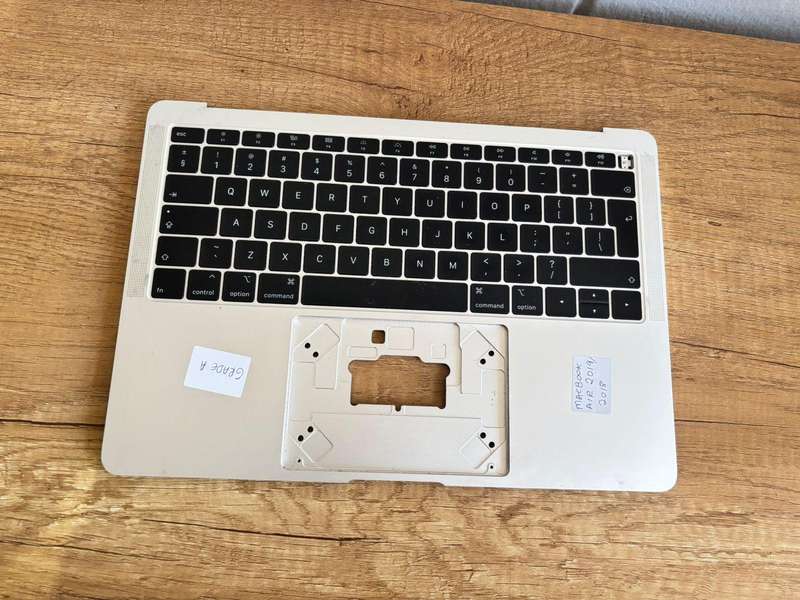 MacBook Air 13" (Late 2018Mid 2019) Upper Case with Keyboard  Silver (Grade A)