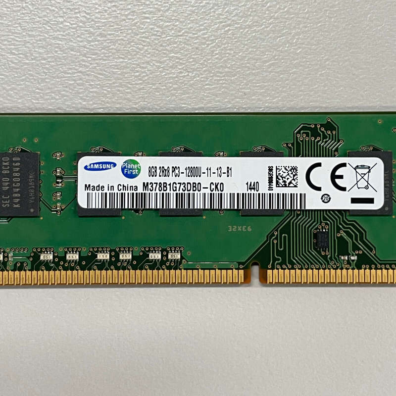 Samsung 8GB DDR3 RAM PC3-12800 1600MHz non-ECC Unbuffered CL11 M378B1G73DB0-CK0