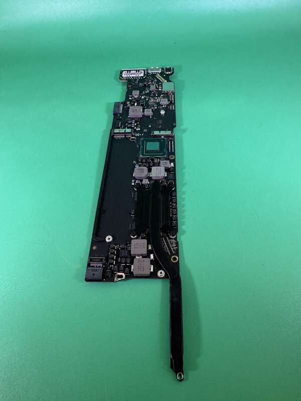 Apple MacBook Air 13" A1369 (2011) Logic Board  i5 1.6GHz, 2GB  Tested & Working