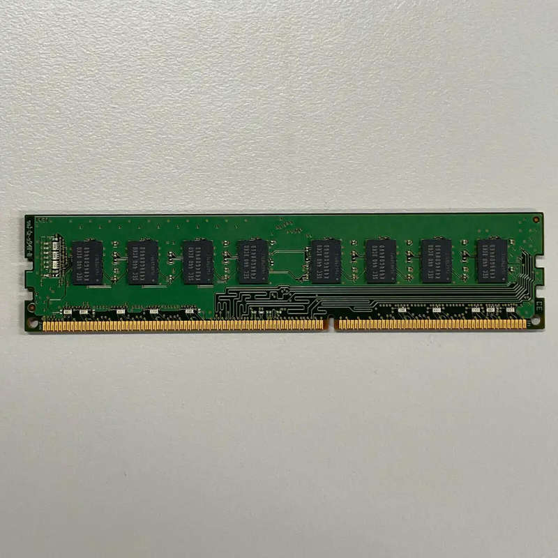 Samsung 8GB DDR3 RAM PC3-12800 1600MHz non-ECC Unbuffered CL11 M378B1G73DB0-CK0