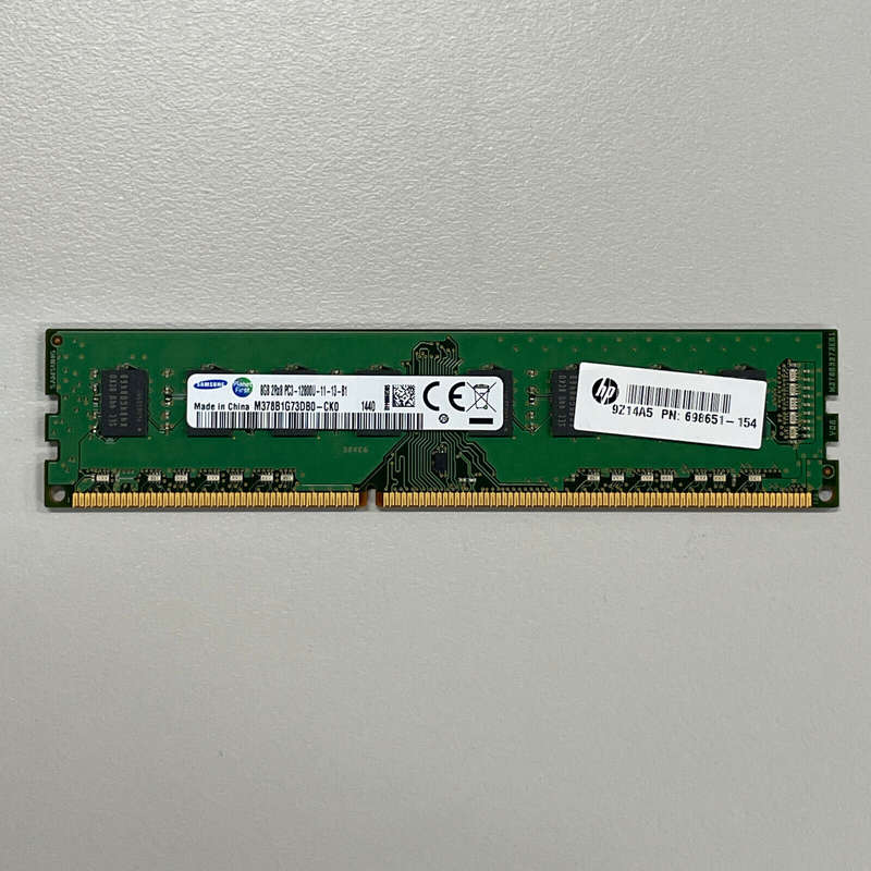 Samsung 8GB DDR3 RAM PC3-12800 1600MHz non-ECC Unbuffered CL11 M378B1G73DB0-CK0
