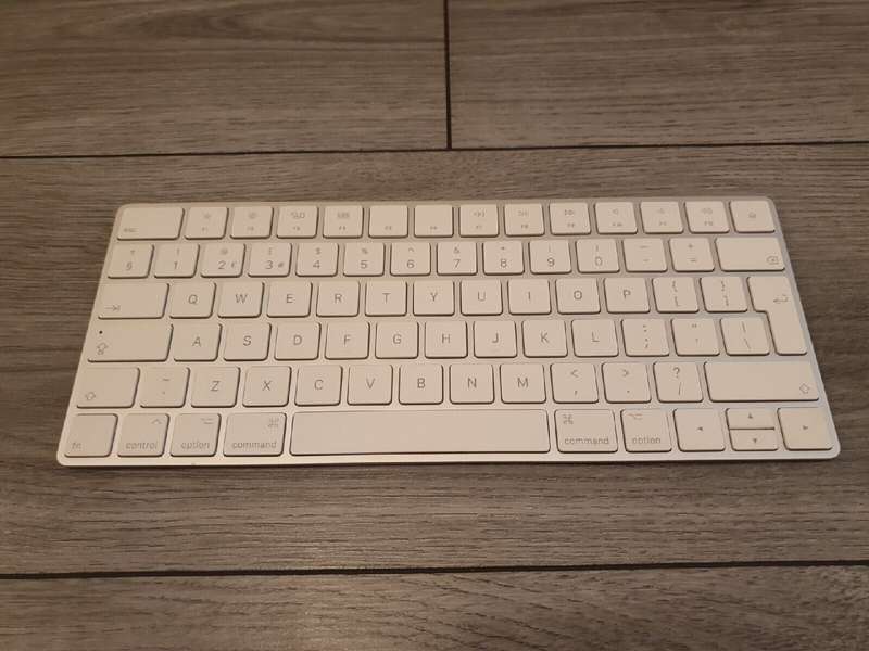 Apple Magic Keyboard: wireless, rechargeable. Works with Macs, iPad or iPhone, International English