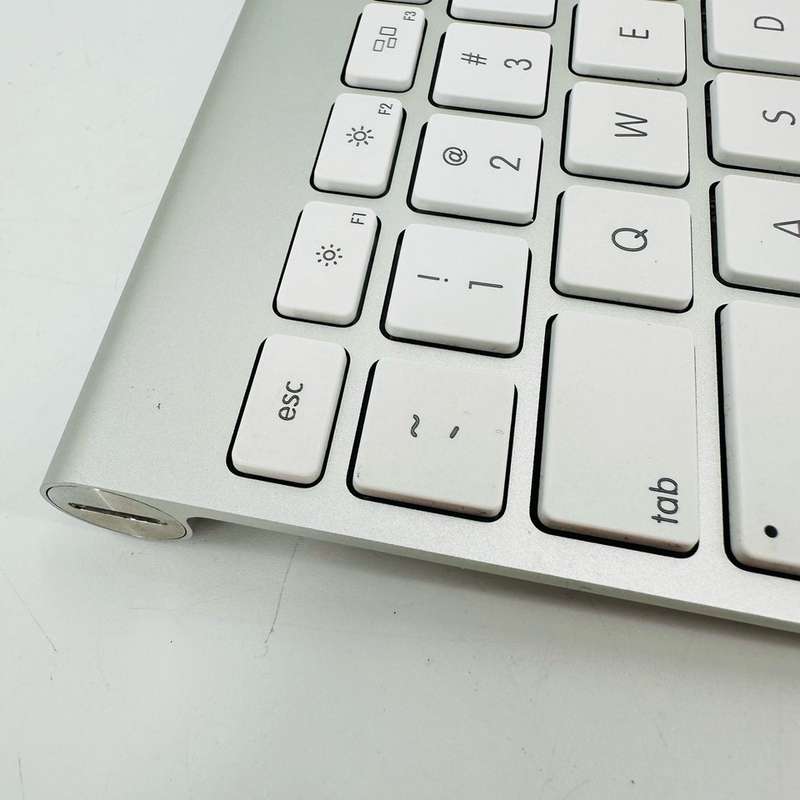 Original Apple Magic Keyboard A1314  Bluetooth Wireless | OEM Genuine | Tested