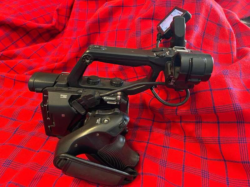 Sony PXW-FS5 camcorder (body only)