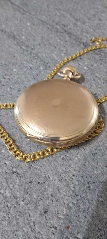 Antique 1915 Full Hunter Elgin Pocket Watch.
