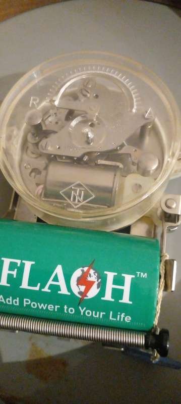 X--RARE 1950'S STATION /INDUSTRIAL TN (RSA) WALL CLOCK, IN WORKING CONDITION.SEE DESC.