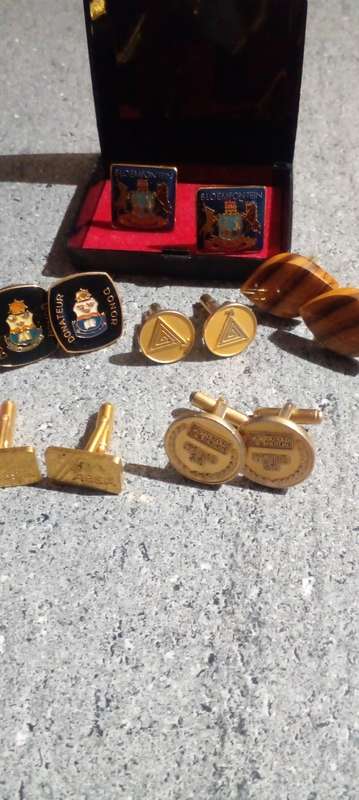 6x PAIRS OF CUFF LINKS. SEE DESC.