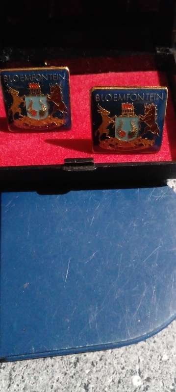 6x PAIRS OF CUFF LINKS. SEE DESC.