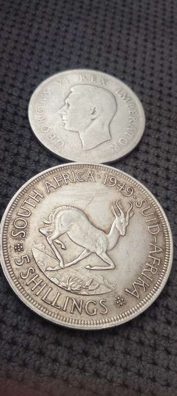 1949 UNION OF SA 80% SILVER CROWN AND A 80 % SILVER UNION HALFCROWN  80 %