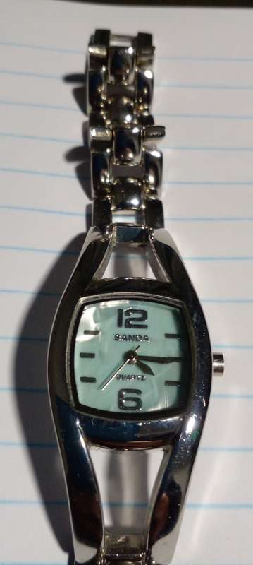 FULLY FUNCTIONAL SANDA LADIE'S WRIST WATCH IN READY TO WEAR CONDITION. DESC.