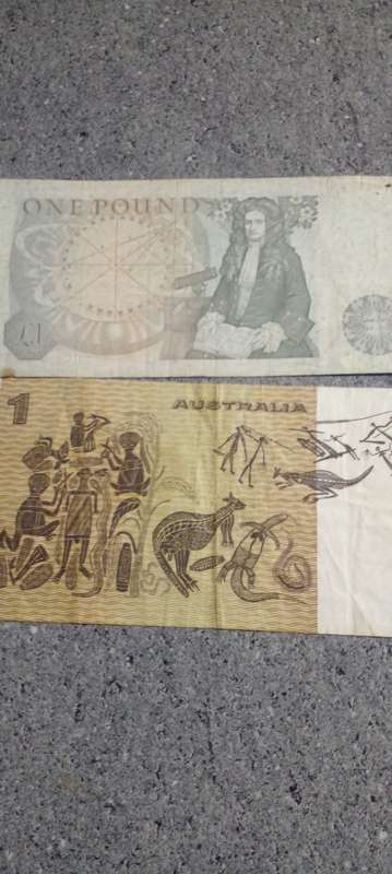 EARLY ENGLAND 1 POUND --AND AUSTRALIAN ONE POUND BANKNOTES. DESC.