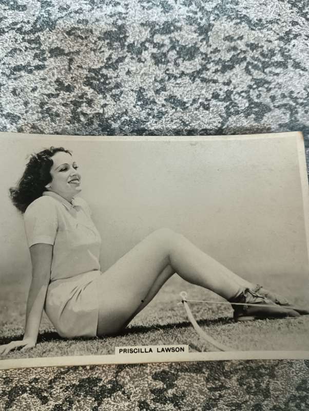 Cigarette cards